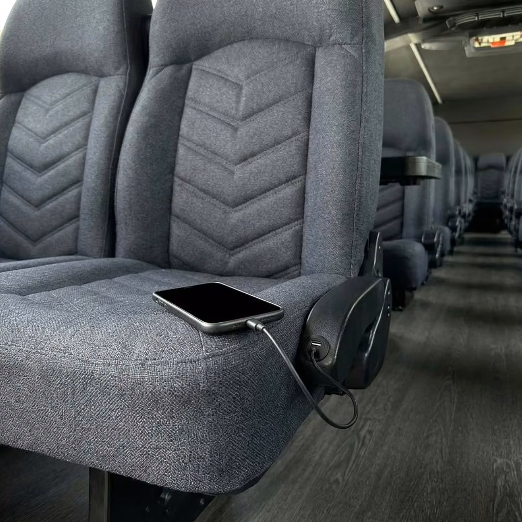 san pablo 25 passenger minibus usb charging