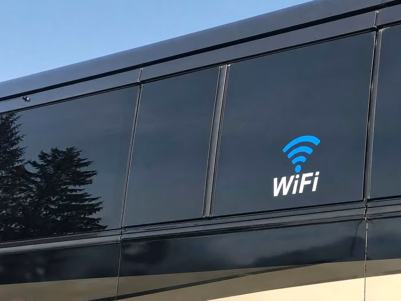 san pablo 30 passenger minibus wifi