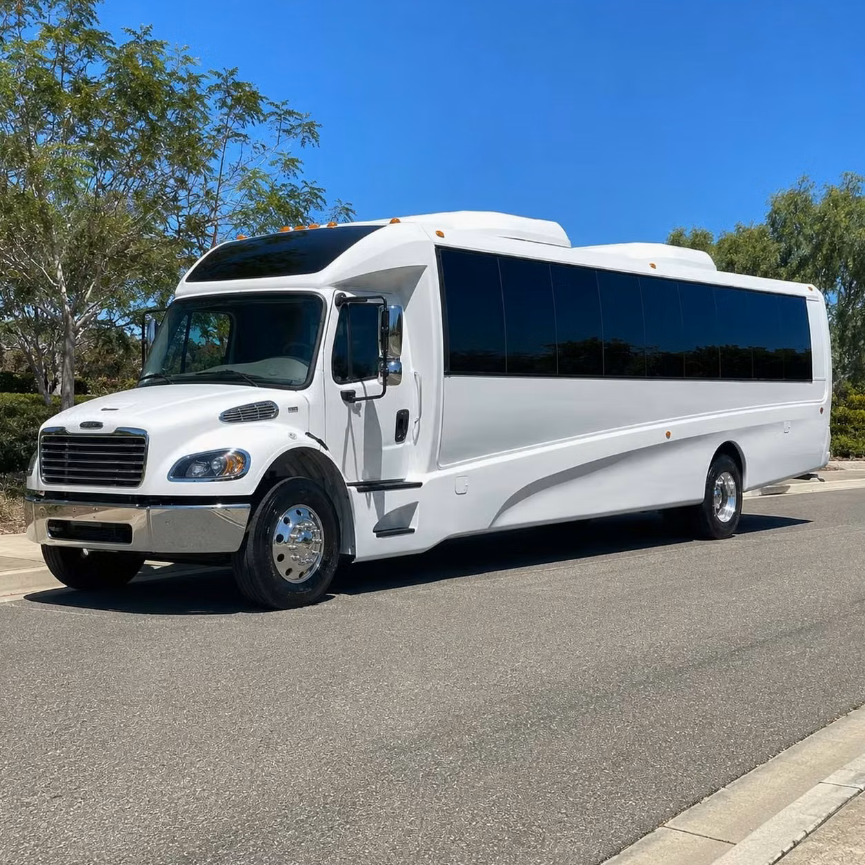 san pablo 35 passenger minibus rental
