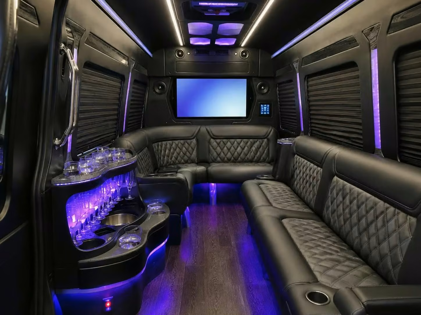 san pablo party bus smart tvs